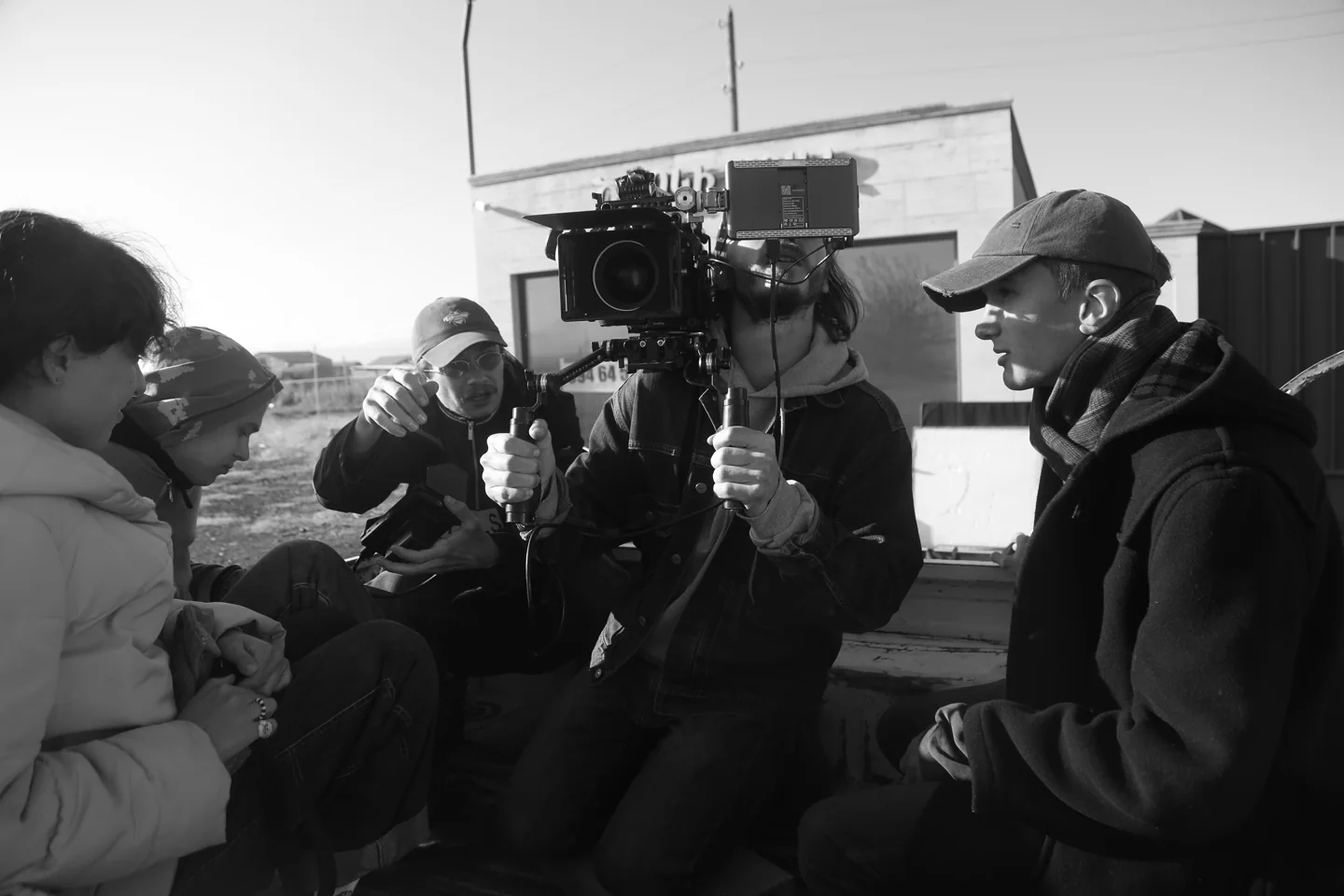 Behind the scenes photo 5