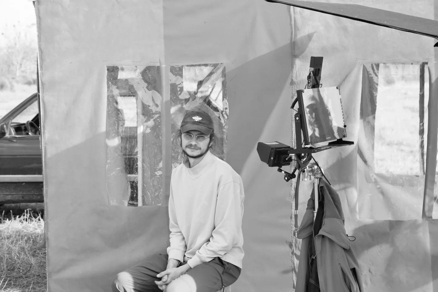 Behind the scenes photo 32
