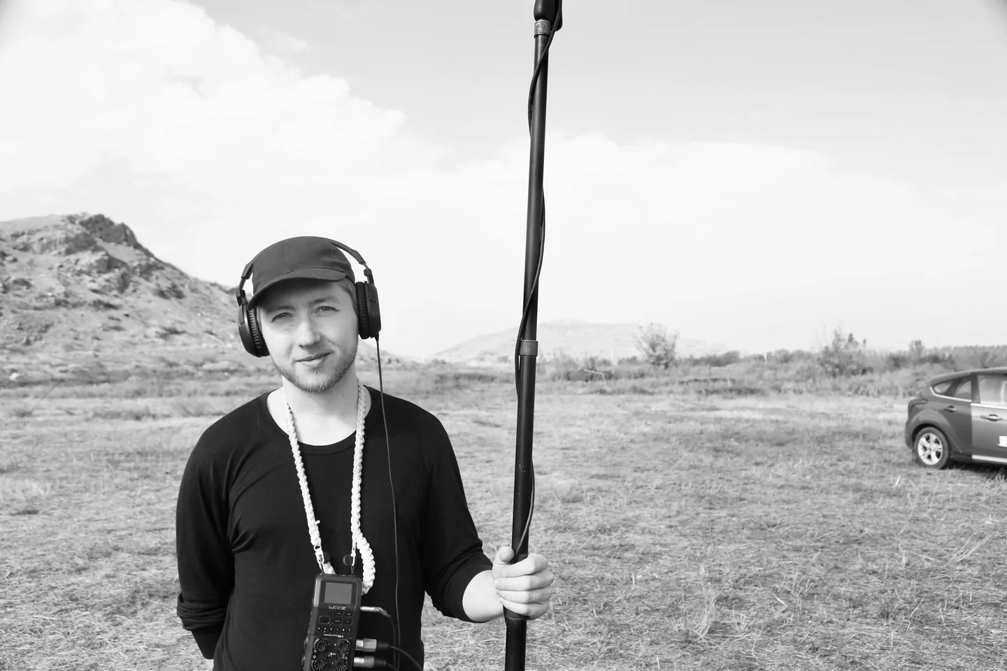 Behind the scenes photo 33